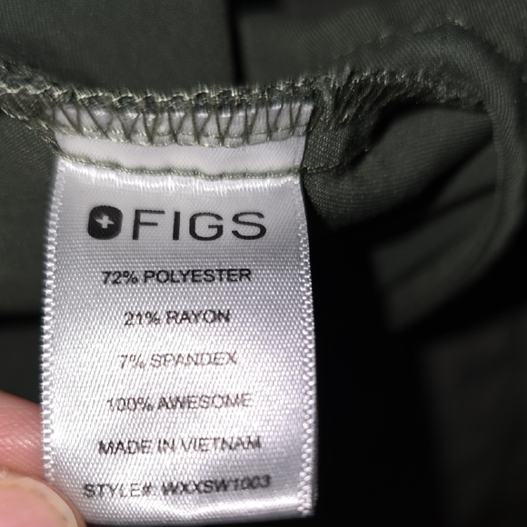 Figs Rafaela Top. Size Small - Picture 6 of 6